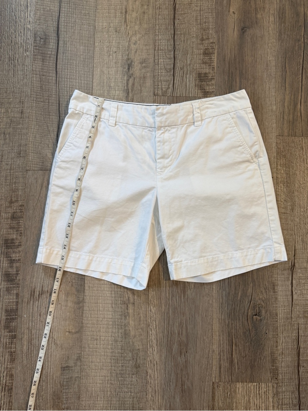 Tommy Hilfiger White Cotton Bermuda Shorts